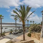 Διαμέρισμα Beautiful, Notch 1 Bedroom Just Off The Coast By 360 Estates