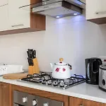شقة Beautiful, Notch 1 Bedroom Just Off The Coast By 360 Estates *