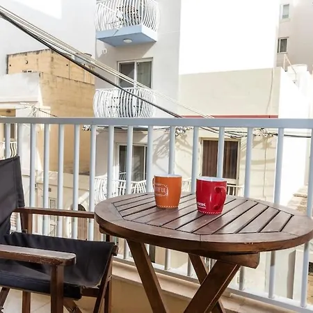 Beautiful, Notch 1 Bedroom Just Off The Coast By 360 Estates St. Paul's Bay