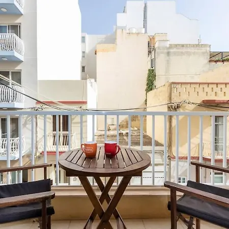 Appartement Beautiful, Notch 1 Bedroom Just Off The Coast By 360 Estates *